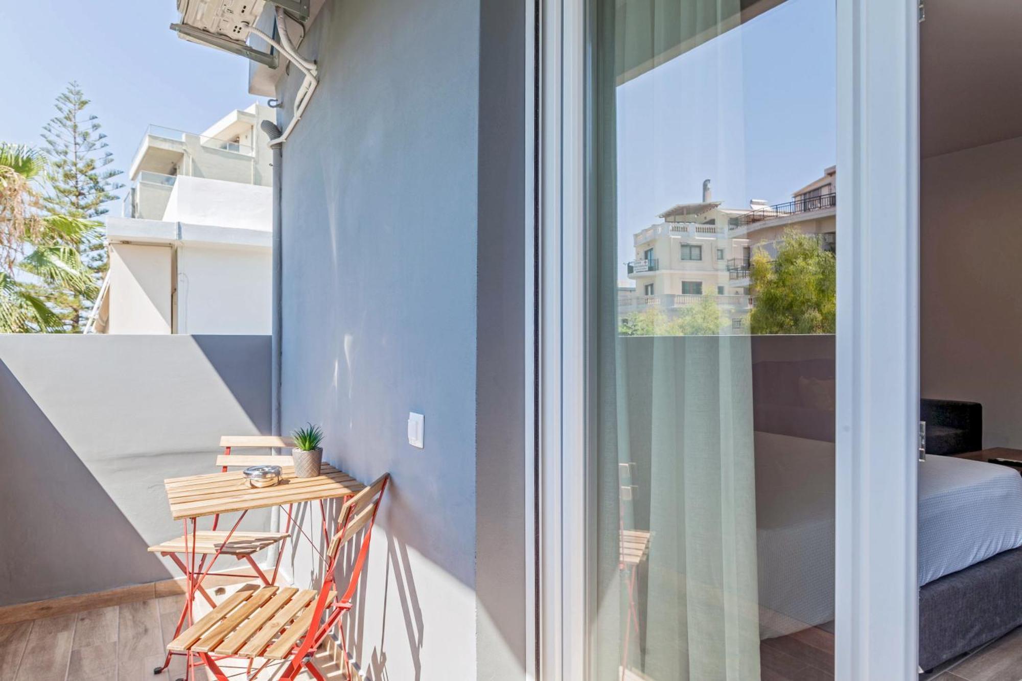 Raise Heraklion Boutique Apartments الغرفة الصورة